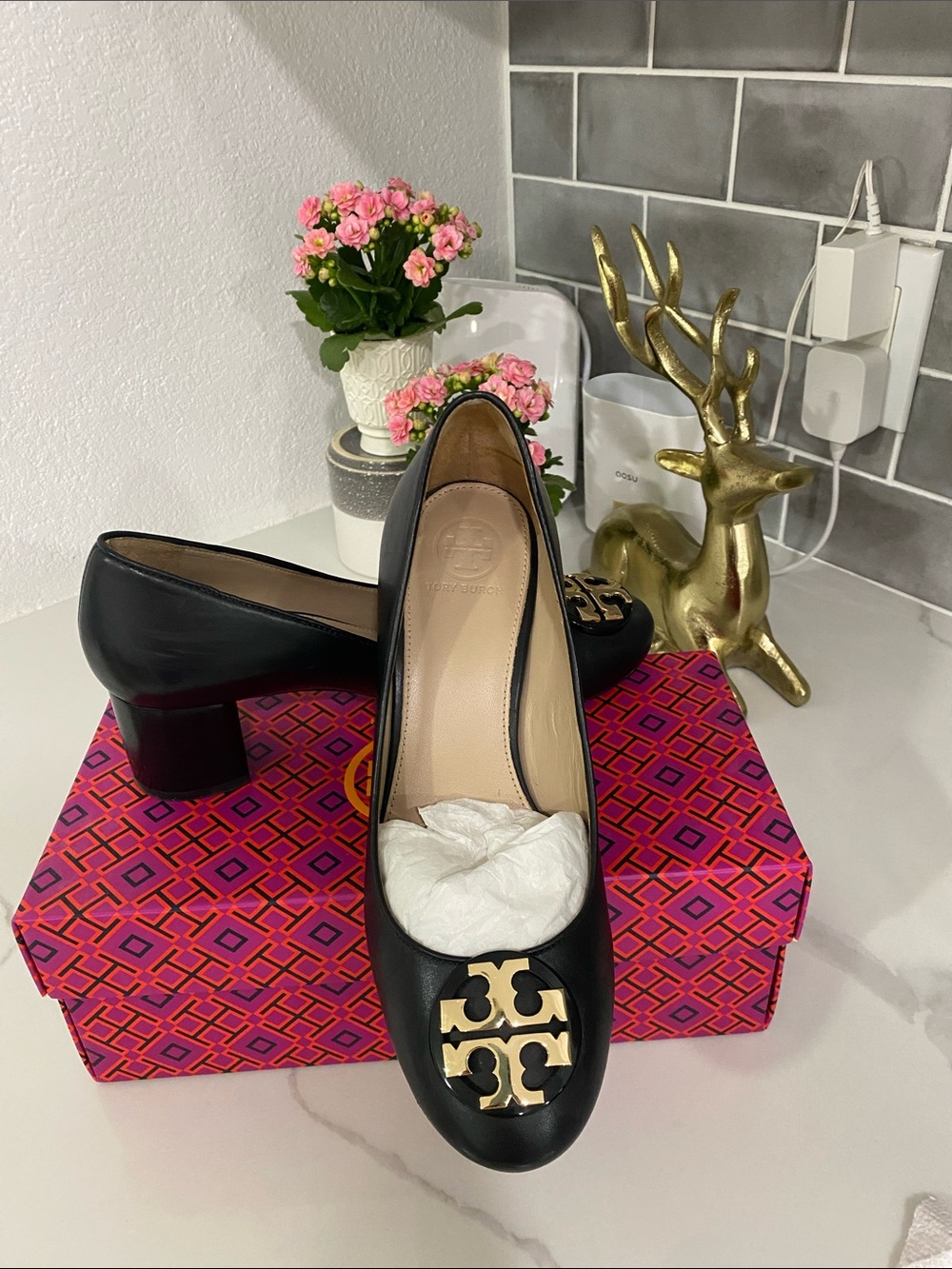 Tory Burch Black Leather Logo Round-Toe Flats with Gold Hardware - Picture 3 of 5